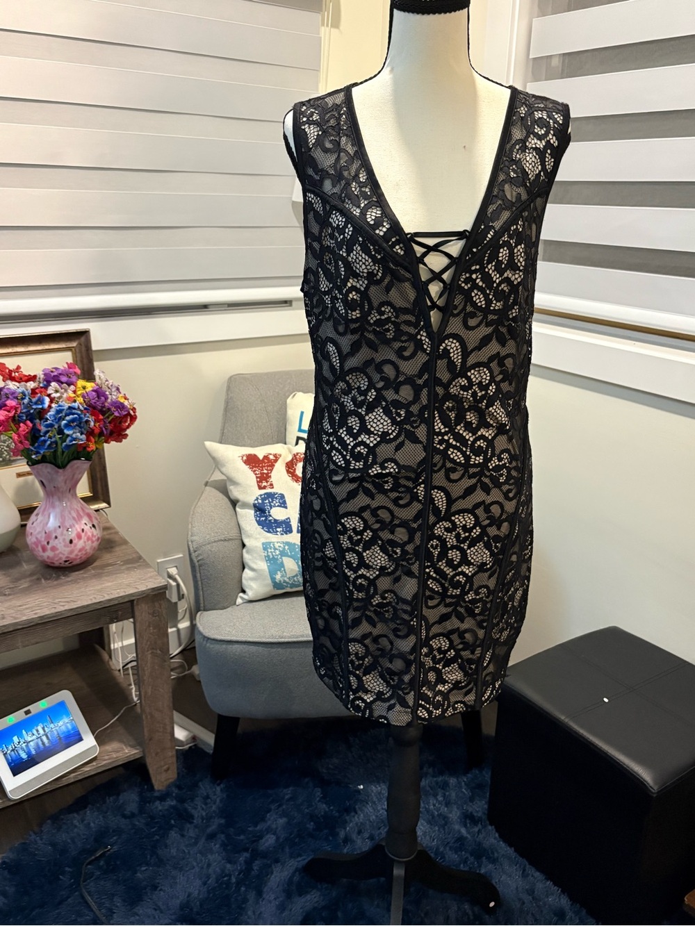 🖤 Bebe Black Lace Lace-Up Cocktail Dress (Size M) 🖤